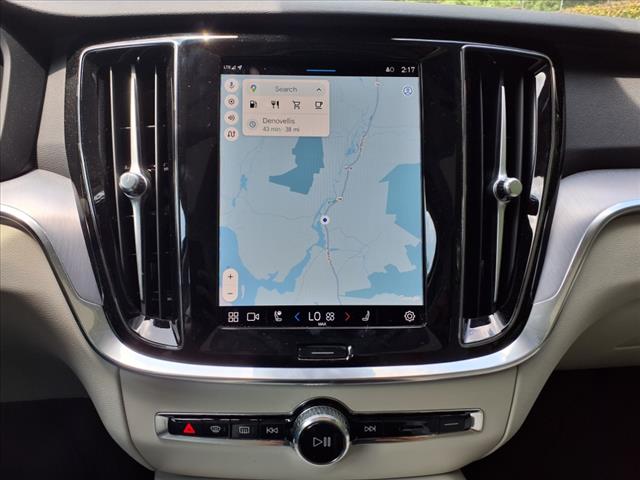 2024 Volvo S60 B5 FWD CORE DARK THEME