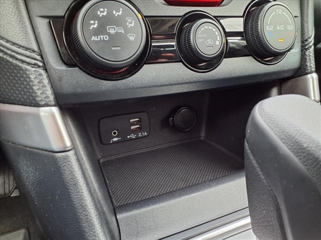 2020 Subaru Forester PREMIUM CVT