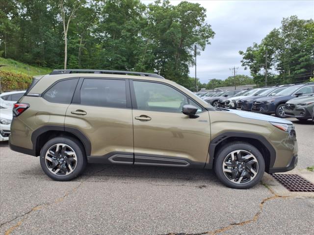 2025 Subaru Forester 2.5L CVT LIMITED HYBRID