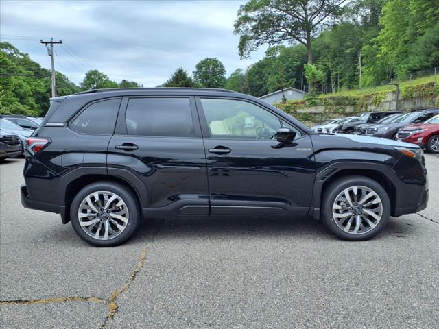 2025 Subaru Forester 2.5L CVT TOURING HYBRID