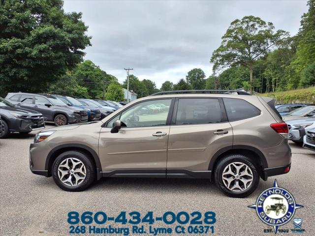 2019 Subaru Forester PREMIUM SUV CVT