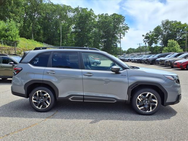 2025 Subaru Forester 2.5L CVT LIMITED HYBRID