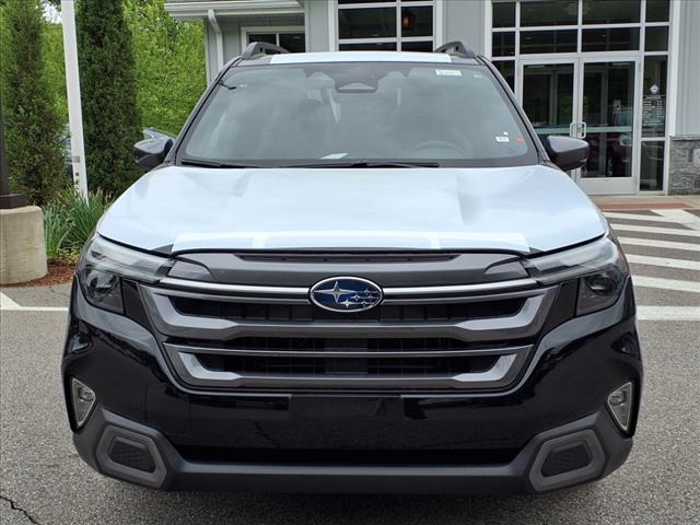 2025 Subaru Forester 2.5L CVT LIMITED HYBRID