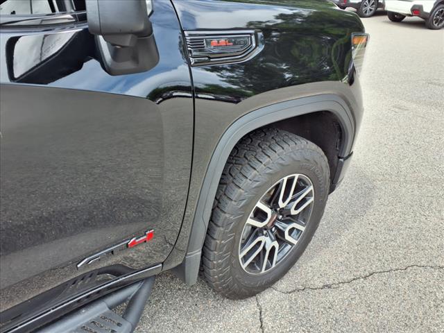 2023 GMC Sierra 1500 4WD CREW CAB 157  AT4