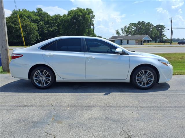 2017 Toyota Camry SE