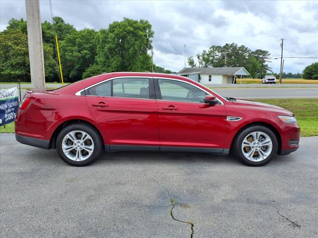 2013 Ford Taurus SEL