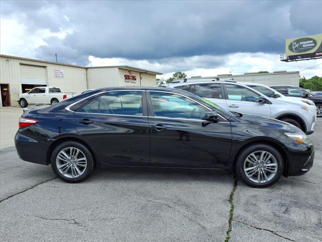 2015 Toyota Camry SE
