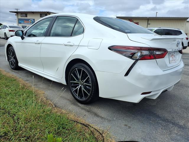 2023 Toyota Camry SE