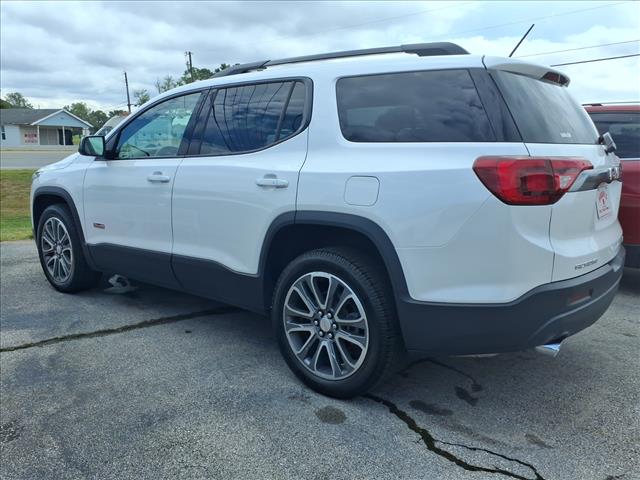 2017 GMC Acadia SLT-1