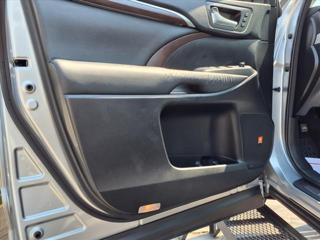 2015 Toyota Highlander Limited