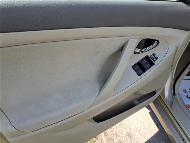 2009 Toyota Camry LE