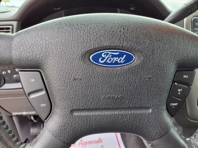 2005 Ford Explorer XLT