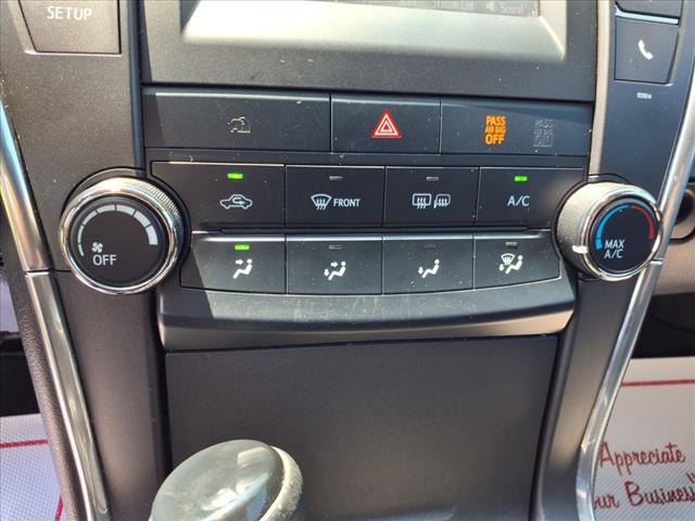2017 Toyota Camry SE
