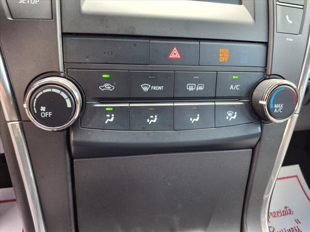 2015 Toyota Camry SE