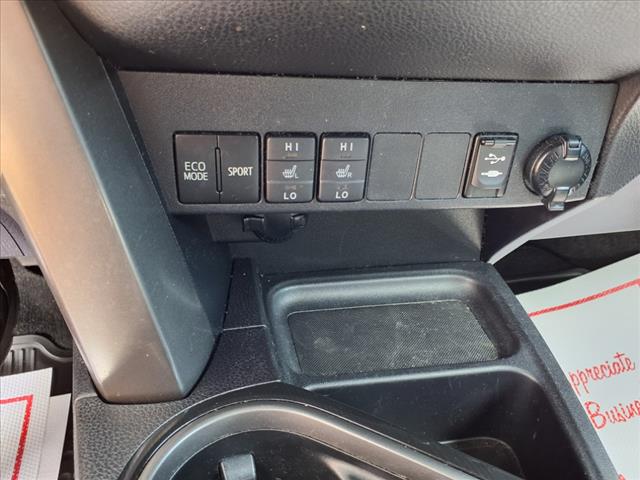 2017 Toyota RAV4 SE