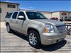 2013 GMC Yukon XL Denali - thumbnail 2