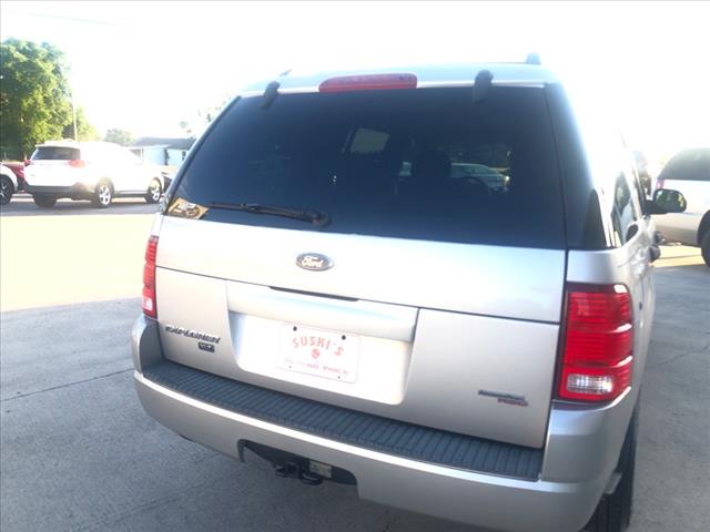 2005 Ford Explorer XLT