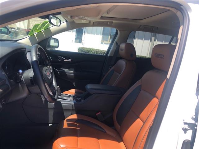 2017 GMC Acadia SLT-1