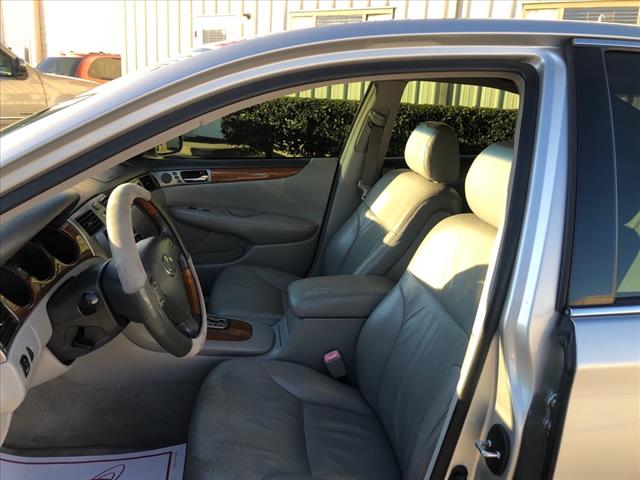 2005 Lexus ES 330 Base