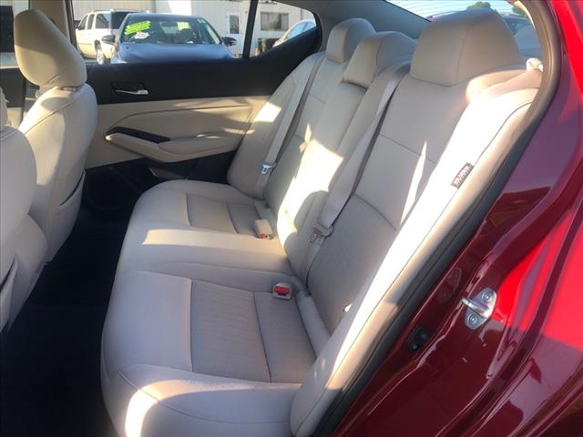 2021 Nissan Altima 2.5 SV