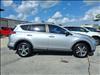 2017 Toyota RAV4 XLE - thumbnail 6
