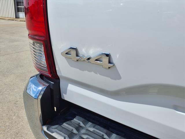 2019 Toyota Tacoma SR5 V6