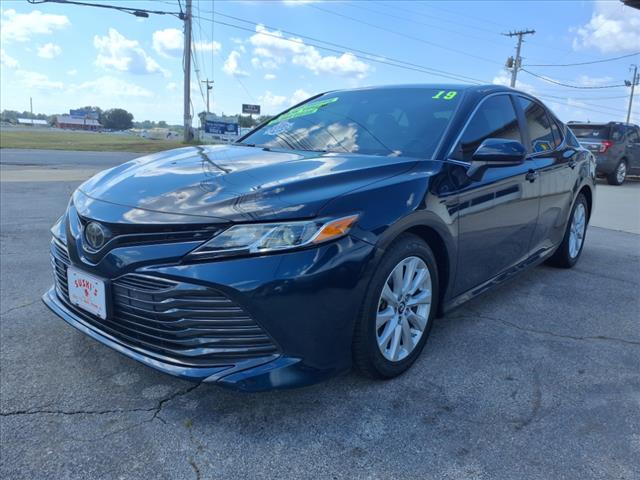 2019 Toyota Camry LE