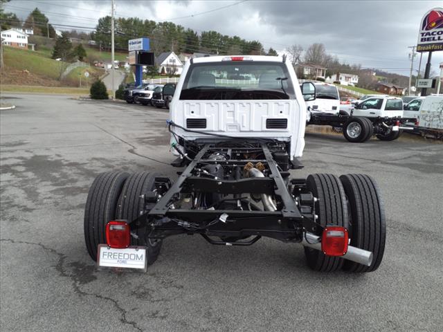 2024 Ford F-600SD  - Photo 13