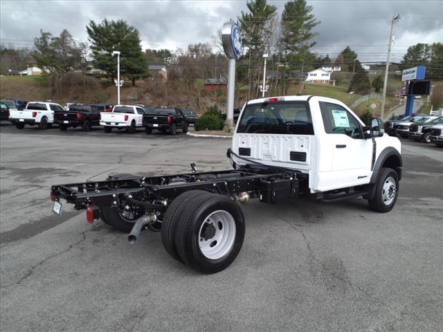 2024 Ford F-600SD  - Photo 14