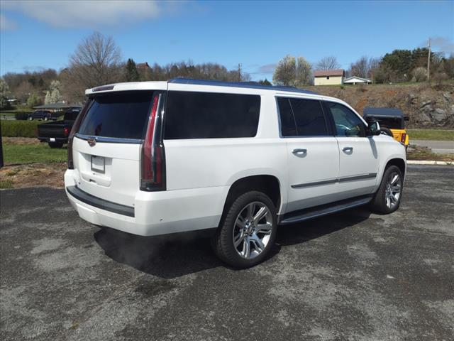 2018 Cadillac Escalade ESV Luxury - Photo 15