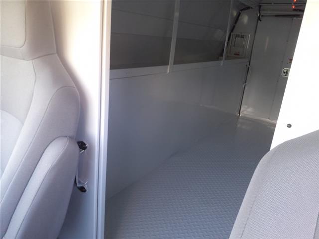 2025 Ford E-Series E-350 SD - Photo 26
