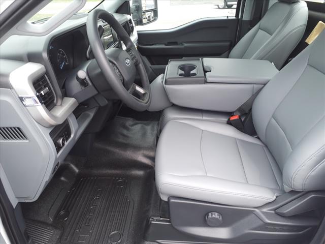 2025 Ford F-550SD XL DRW - Photo 4