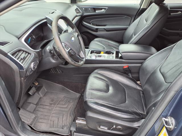 2019 Ford Edge Titanium - Photo 4