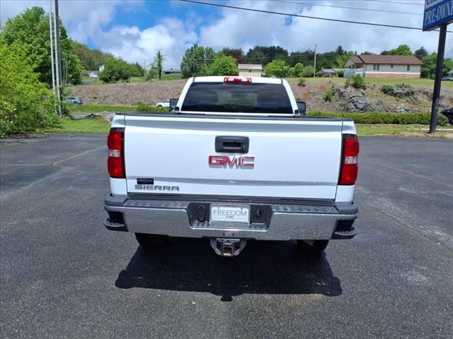 2018 GMC Sierra 2500HD Base