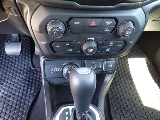2023 Jeep Renegade Trailhawk