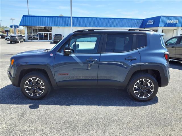 2023 Jeep Renegade Trailhawk