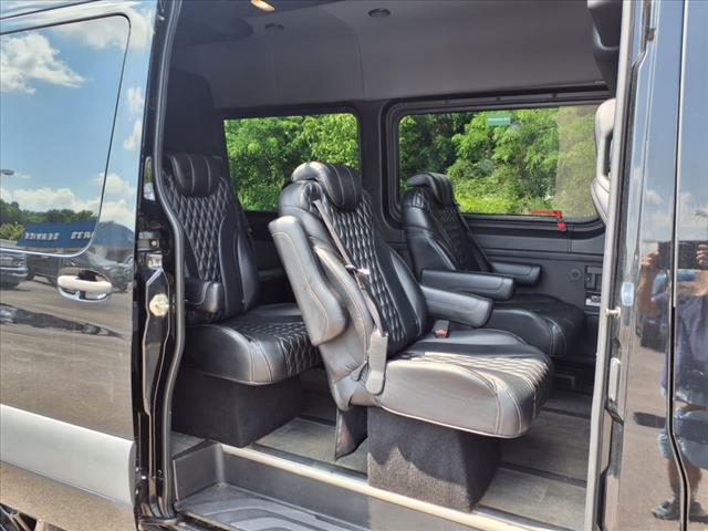 2019 Mercedes-Benz Sprinter Passenger 144 WB High Roof