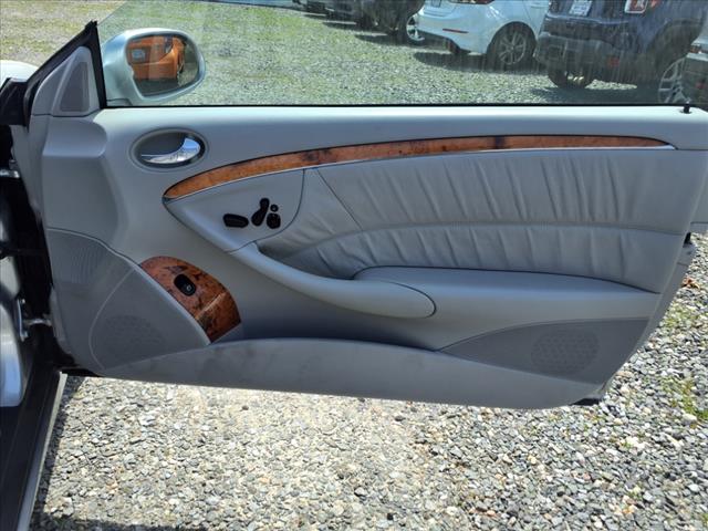 2005 Mercedes-Benz CLK CLK 320