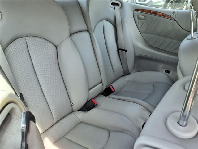 2005 Mercedes-Benz CLK CLK 320