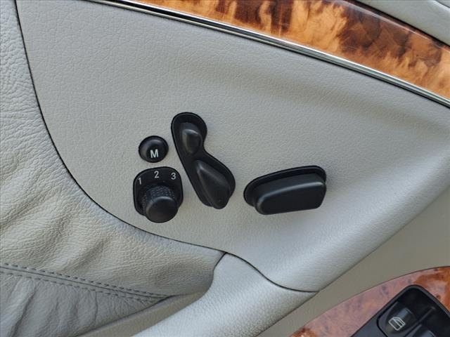 2005 Mercedes-Benz CLK CLK 320