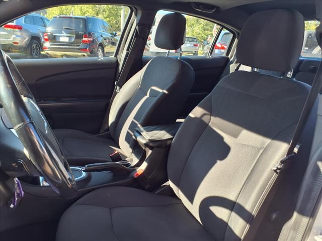 2014 Chrysler 200 Touring