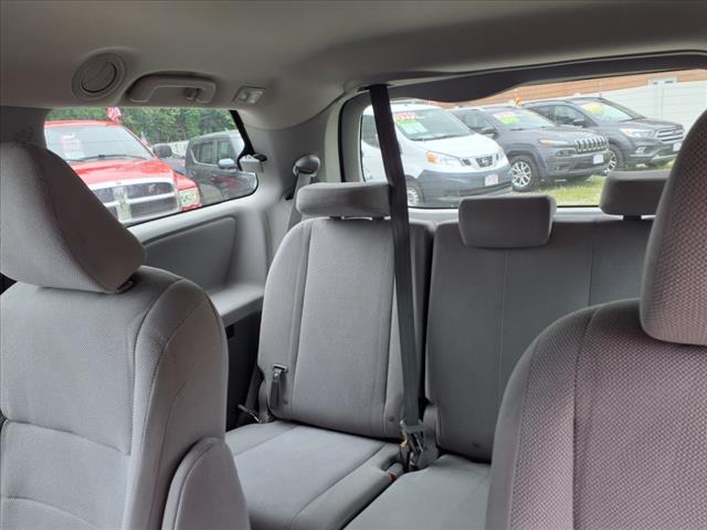 2017 Toyota Sienna L 7-Passenger