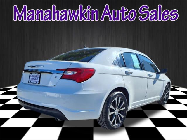 2014 Chrysler 200 Touring
