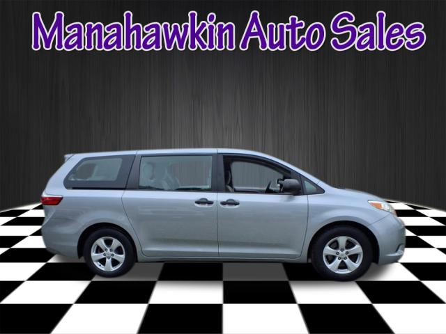 2017 Toyota Sienna L 7-Passenger