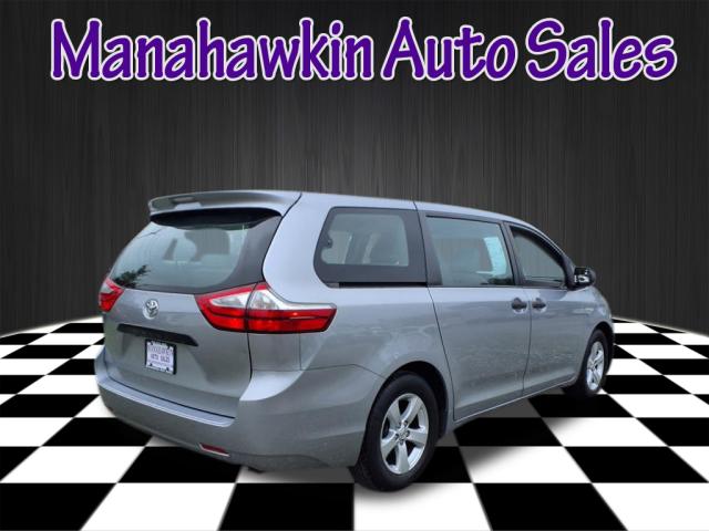 2017 Toyota Sienna L 7-Passenger