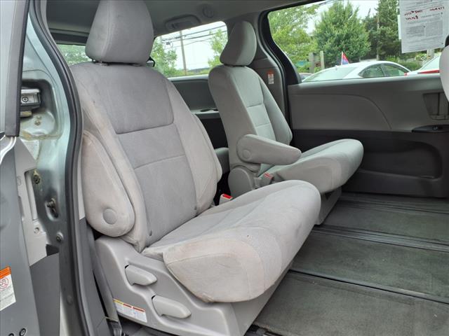 2017 Toyota Sienna L 7-Passenger