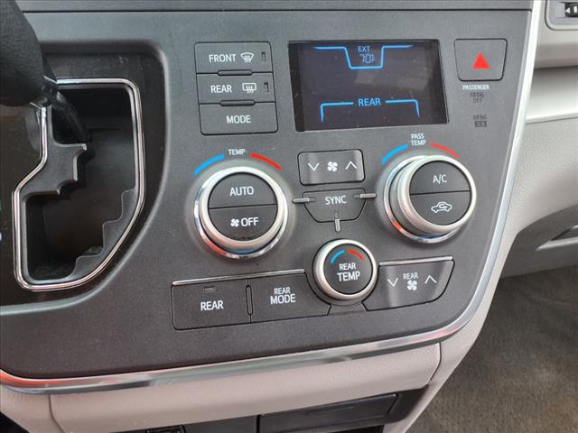 2017 Toyota Sienna L 7-Passenger