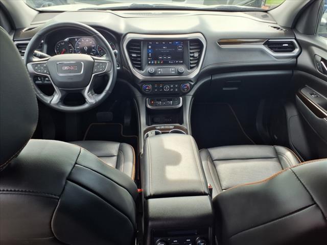 2022 GMC Acadia AT4