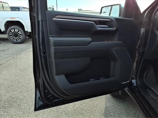 2025 GMC Sierra 1500 SLE