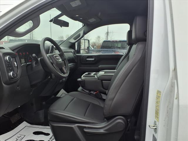 2020 GMC Sierra 3500HD CC Base